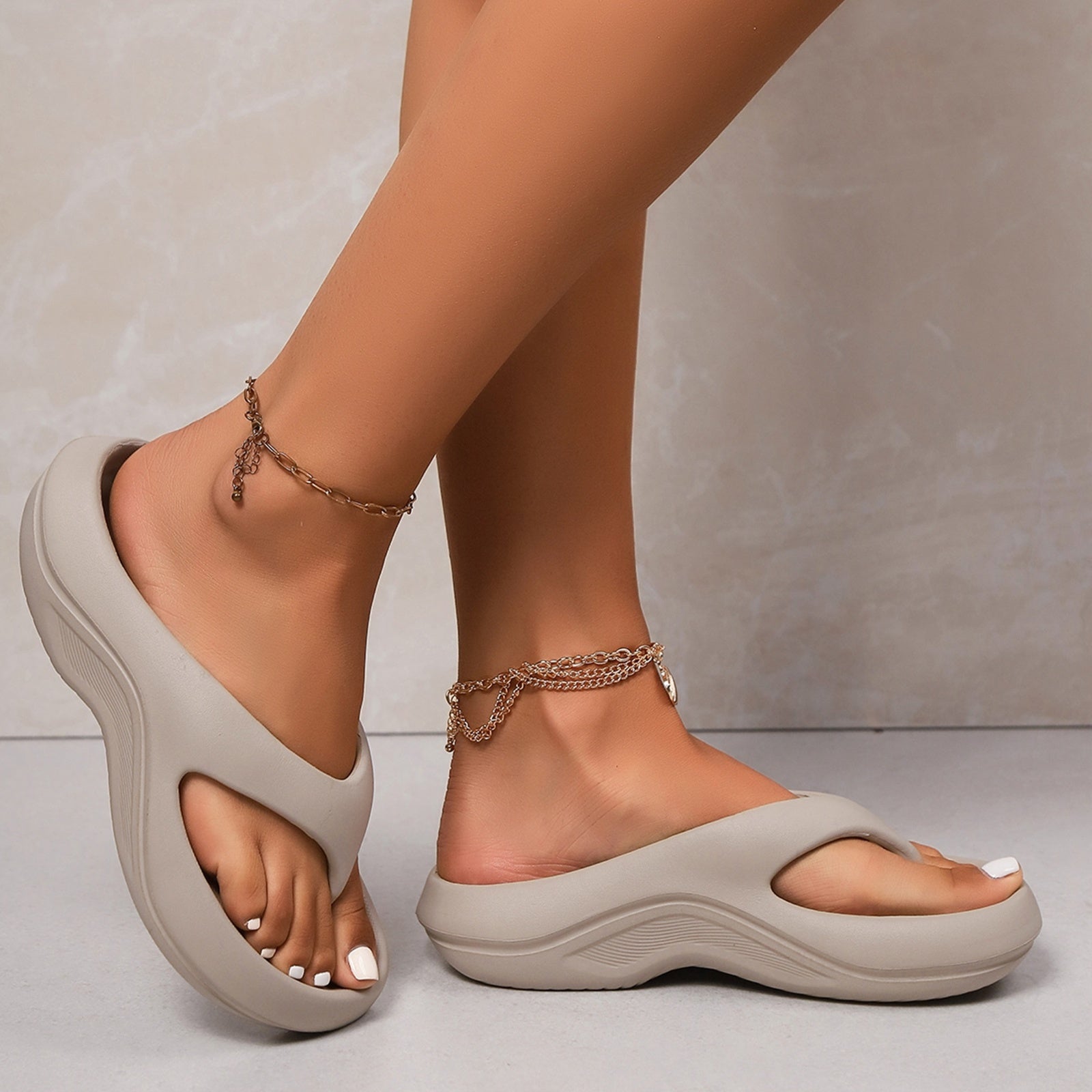 Sandalias Inaya ultraligeras y cómodas