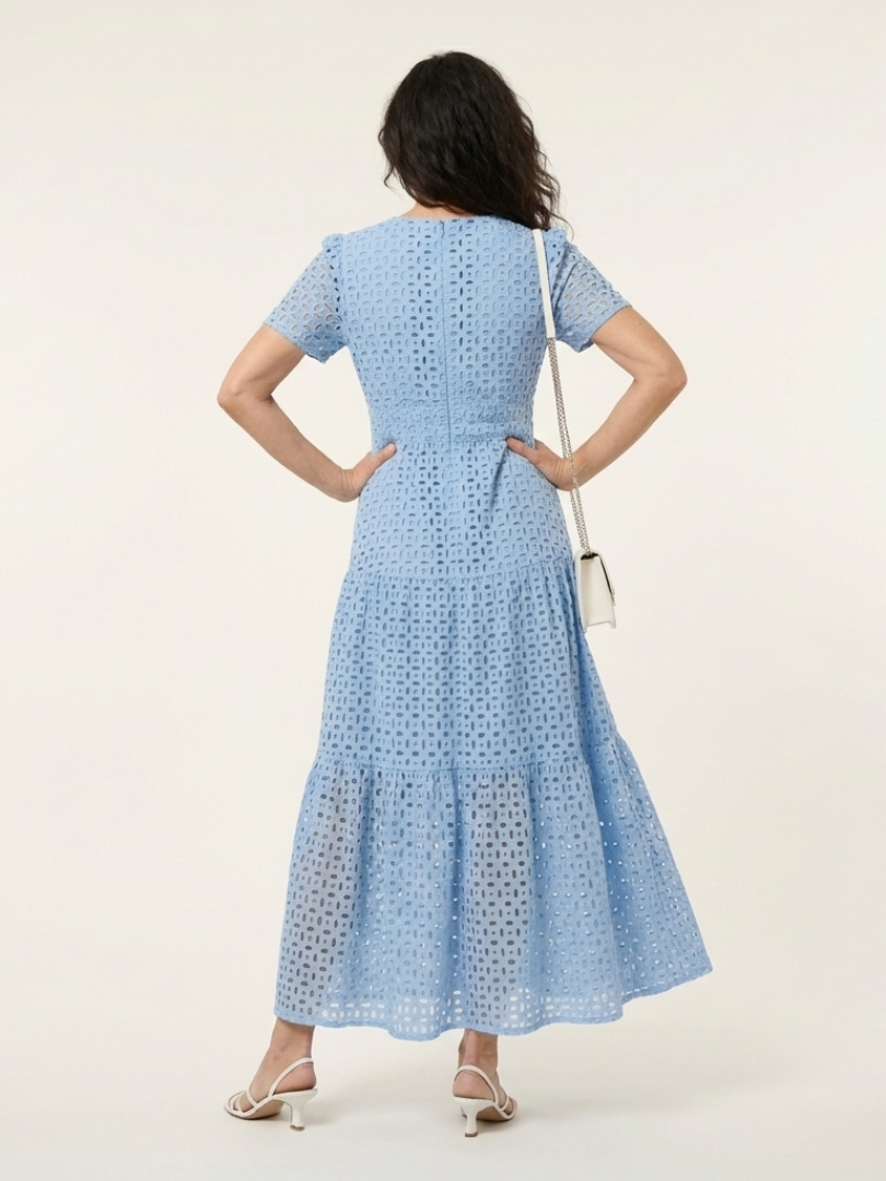 Vestido midi de manga corta Brielle
